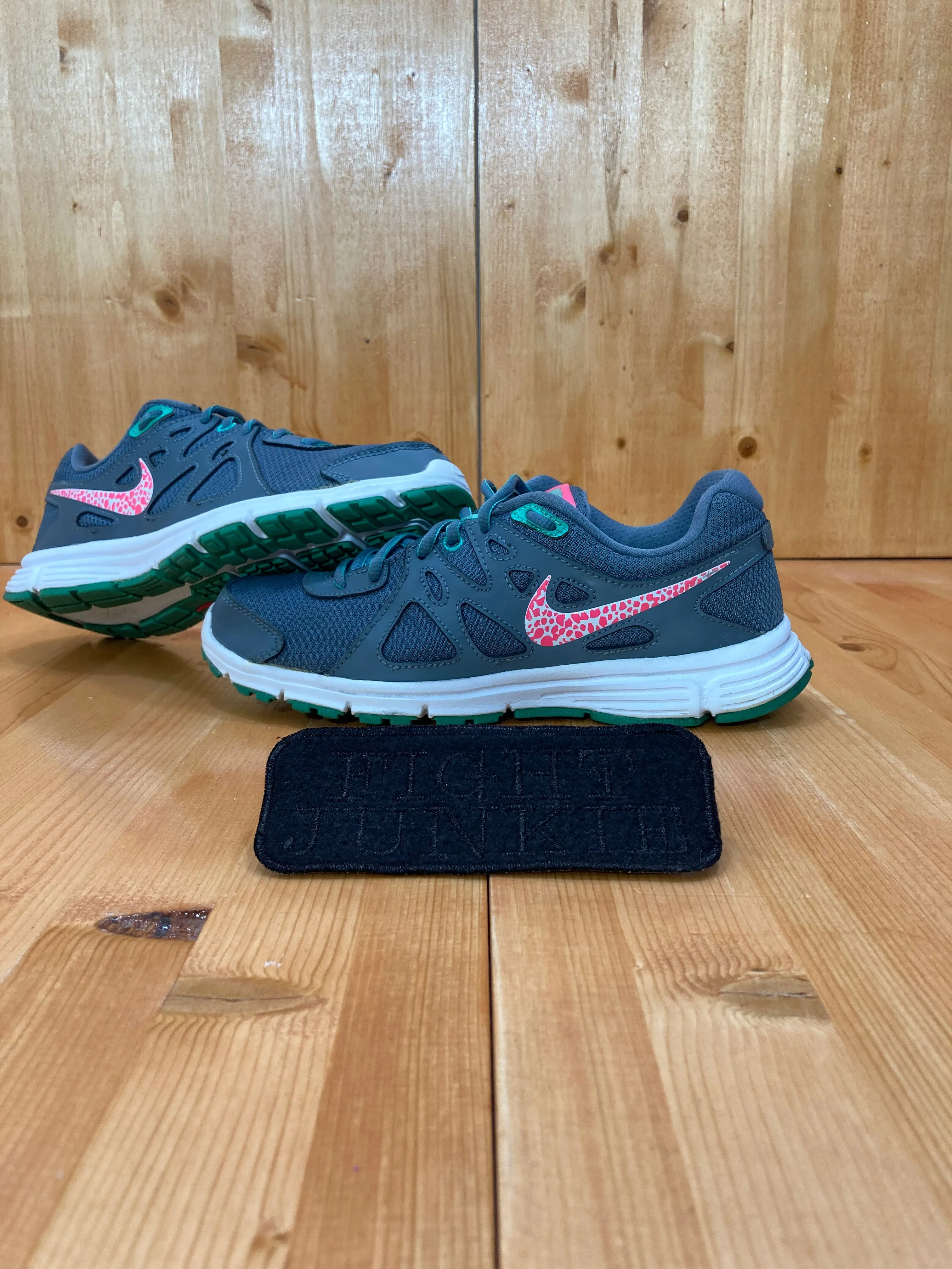 NIKE REVOLUTION 2 Women Size 7 Running Shoes Sneakers Graphite Gray 554900-409 Asics Shoe Model