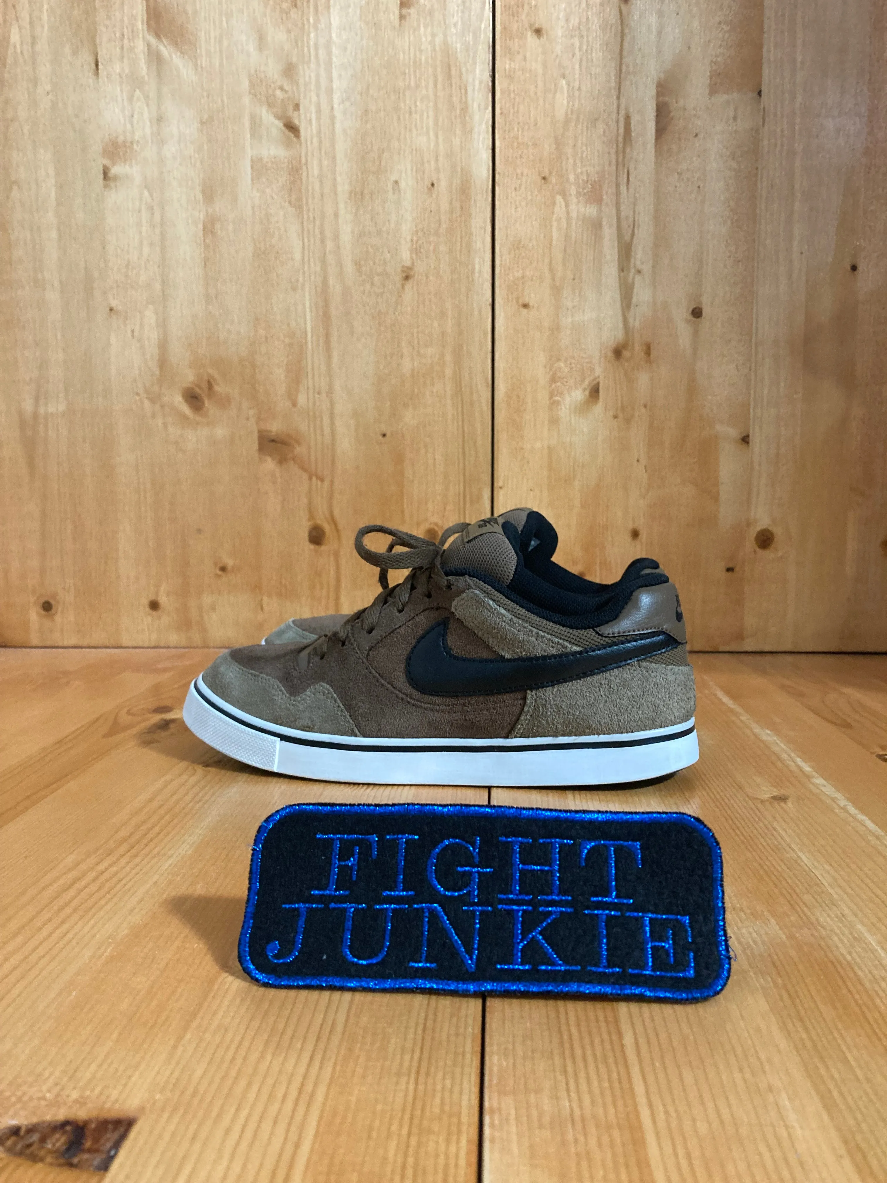 NIKE SB PAUL RODRIGUEZ Youth Size 5.5Y Suede Shoes Sneakers Brown & Tan 415221-200 Asics Shoe Size Conversion Chart