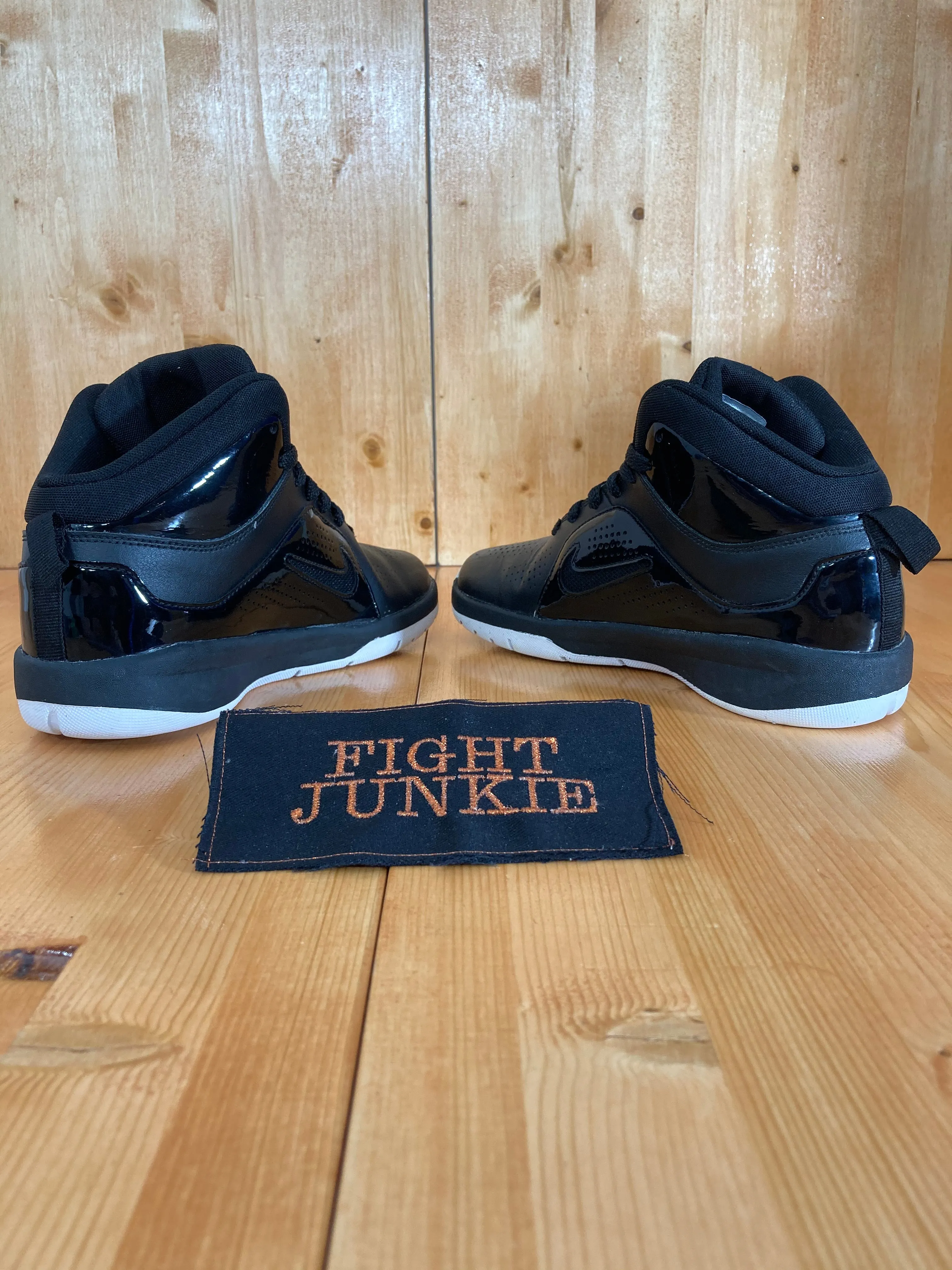 Asics Jolt 4 Running Shoes Nike Team Hustle D 6 Gs Youth Size 6Y Shoes Sneakers Black