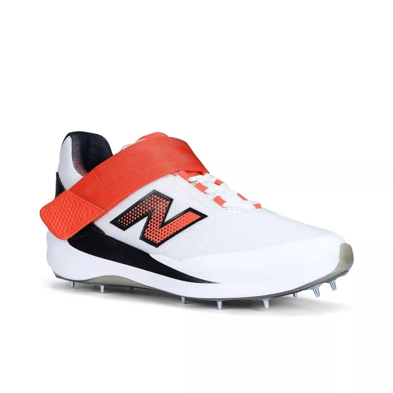 New Balance CK4040v7 2E WIDE Adults Cricket Shoes New Balance Sneaker Heels