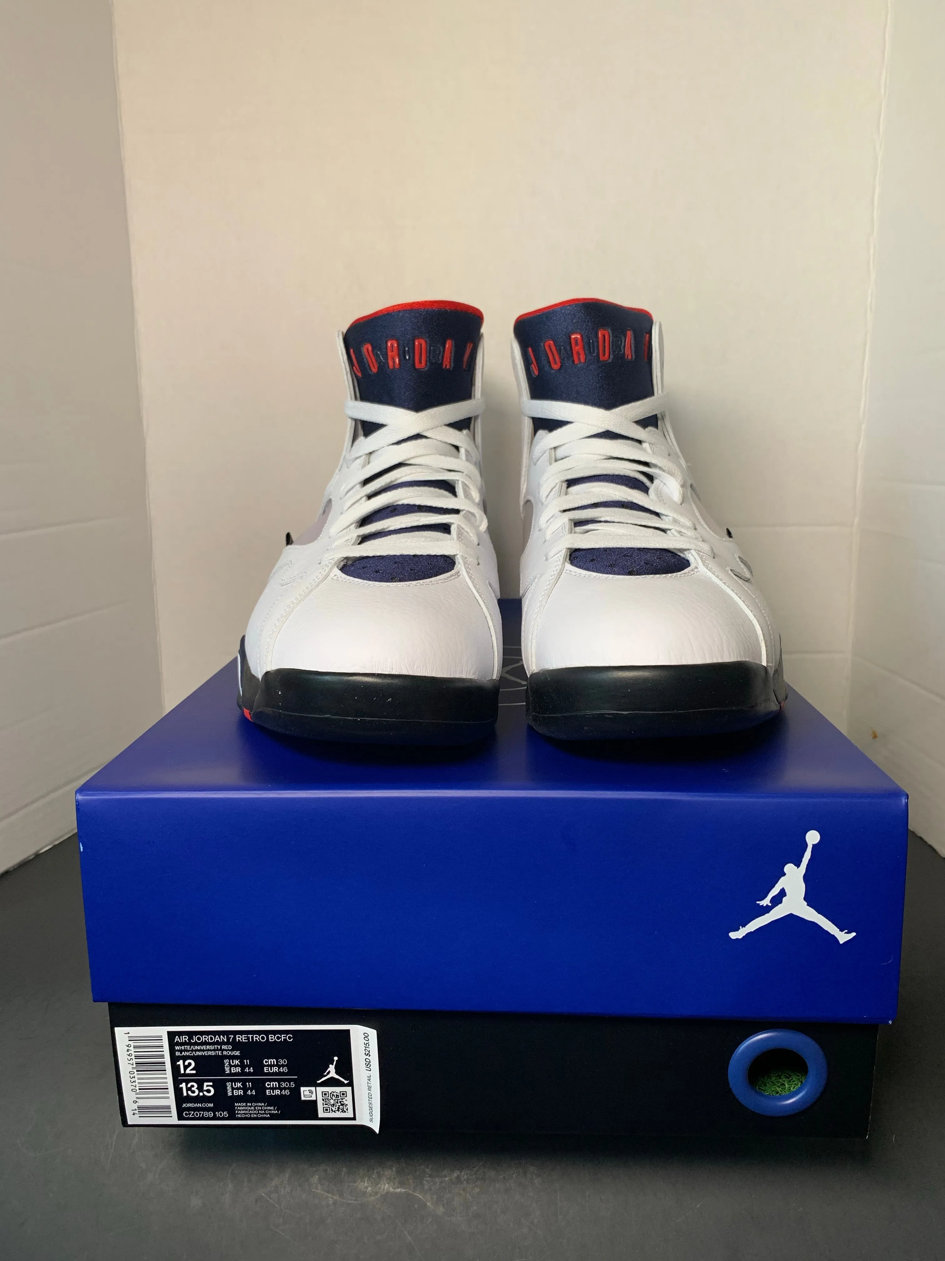 Asics Gel Venture 8 Running Shoe Paris Saint-Germain x Air Jordan 7 Retro 'Paname'