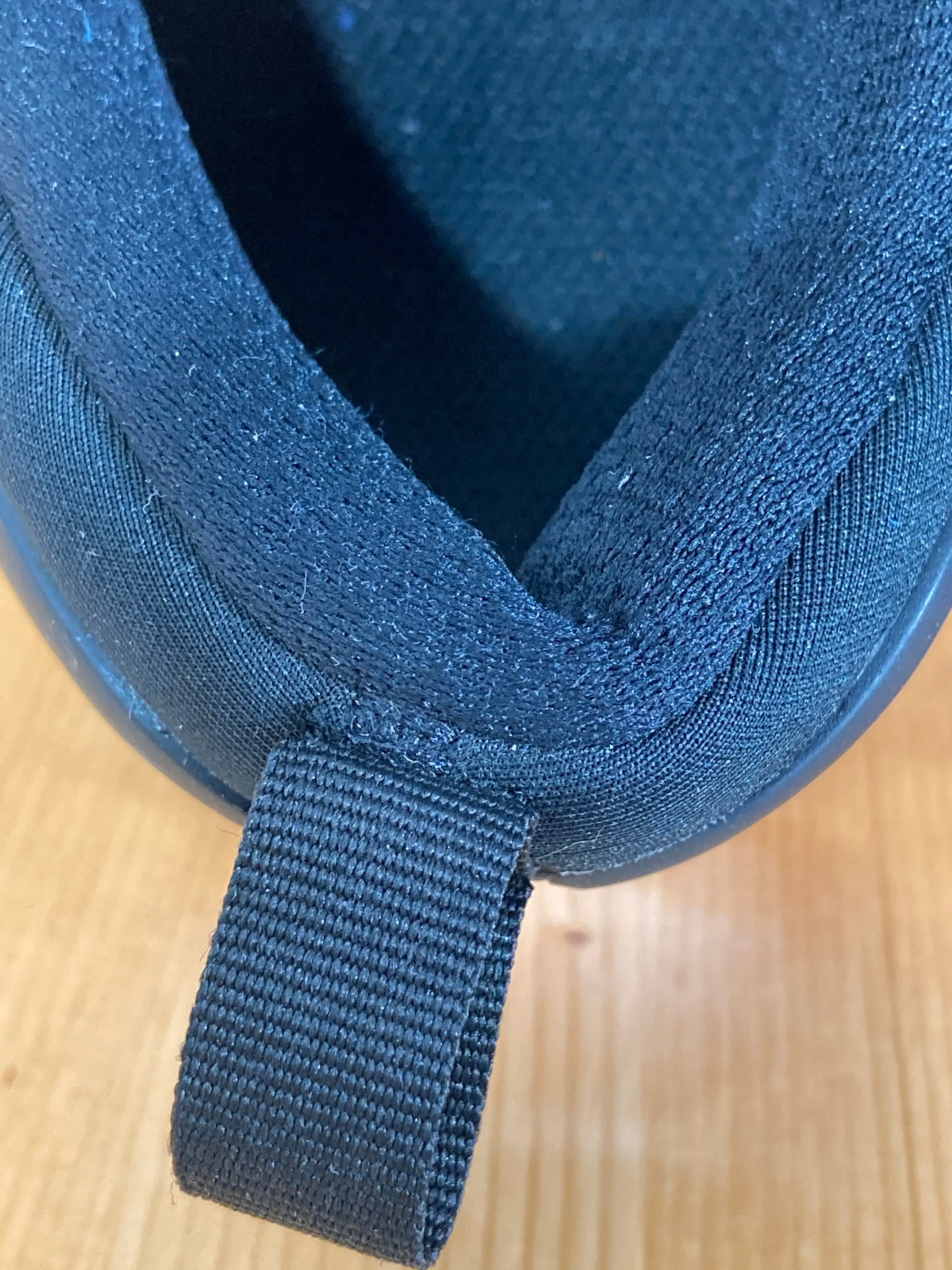 Asics Shoes Gel Excite 10 NIKE VICTORY ELITE TRAINING TRAINER Men's Size 9 Shoes Sneakers Black