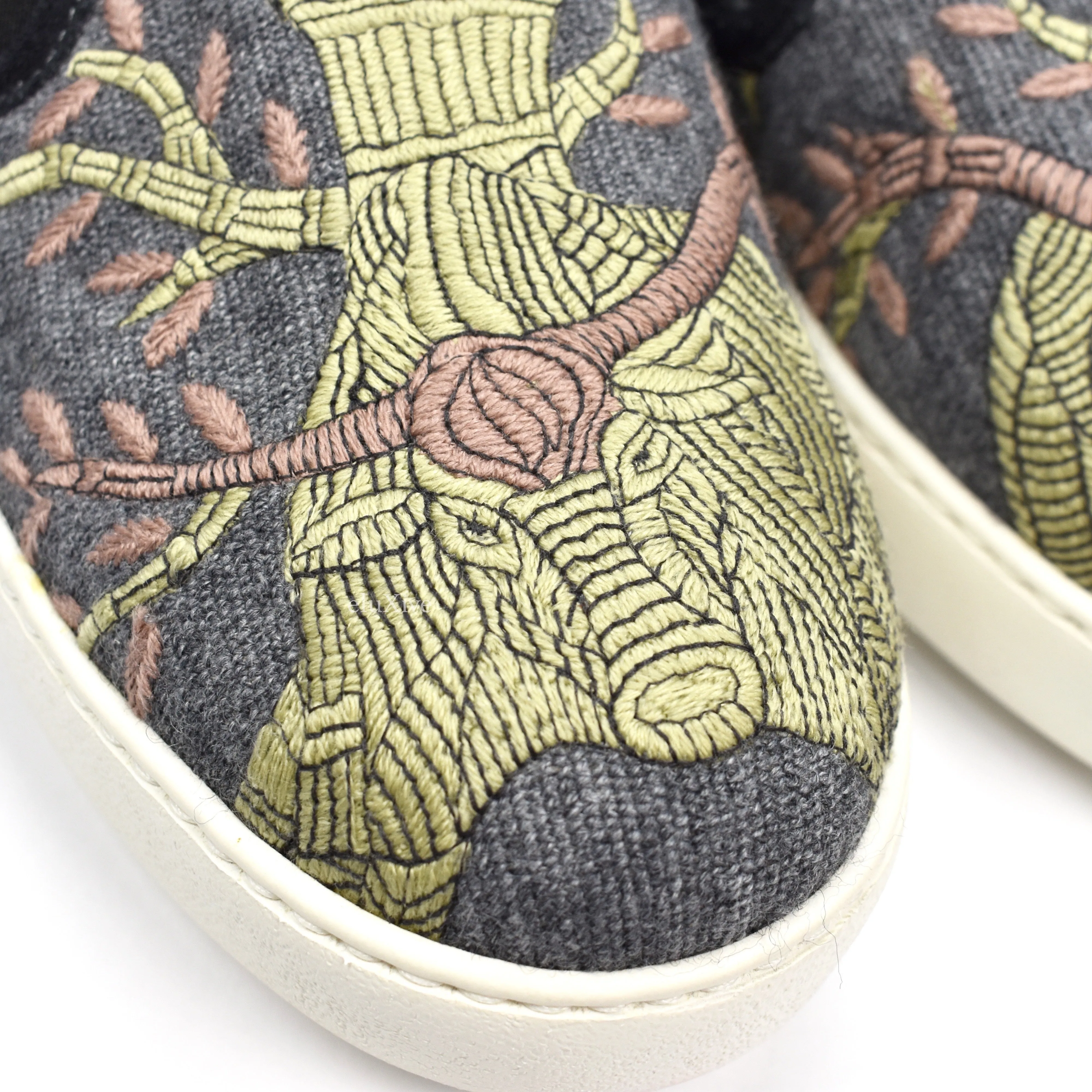 Wide Width House Slippers Valentino - Embroidered Tapestry Skate Sneakers