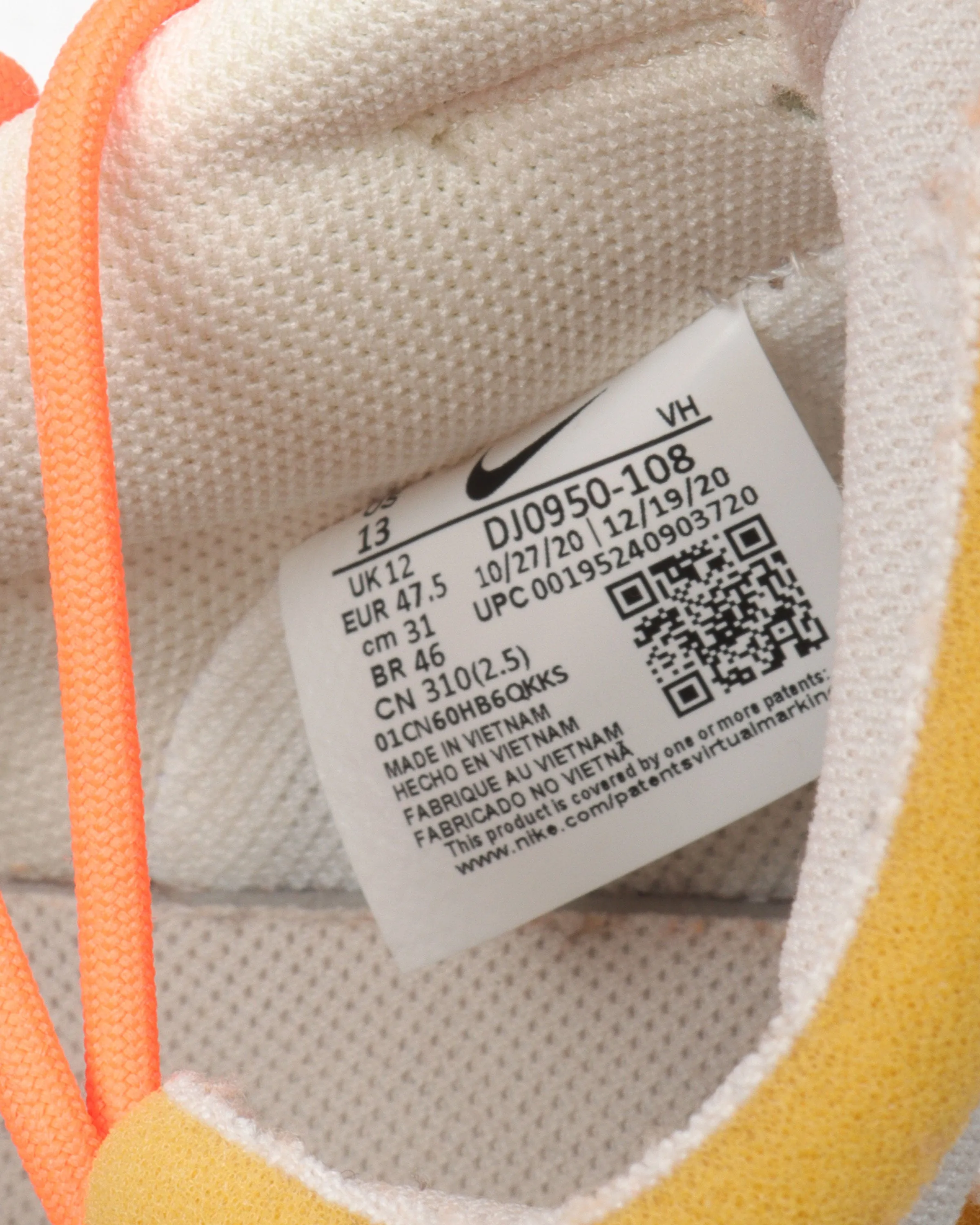 Asics Shoes Store In Delhi Off-White Dunk Low Lot 11