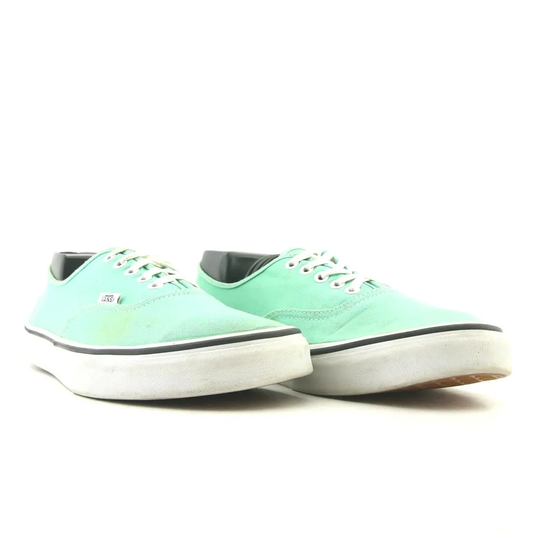 Nmd R1 V2 Casual Shoes VANS AUTHENTIC