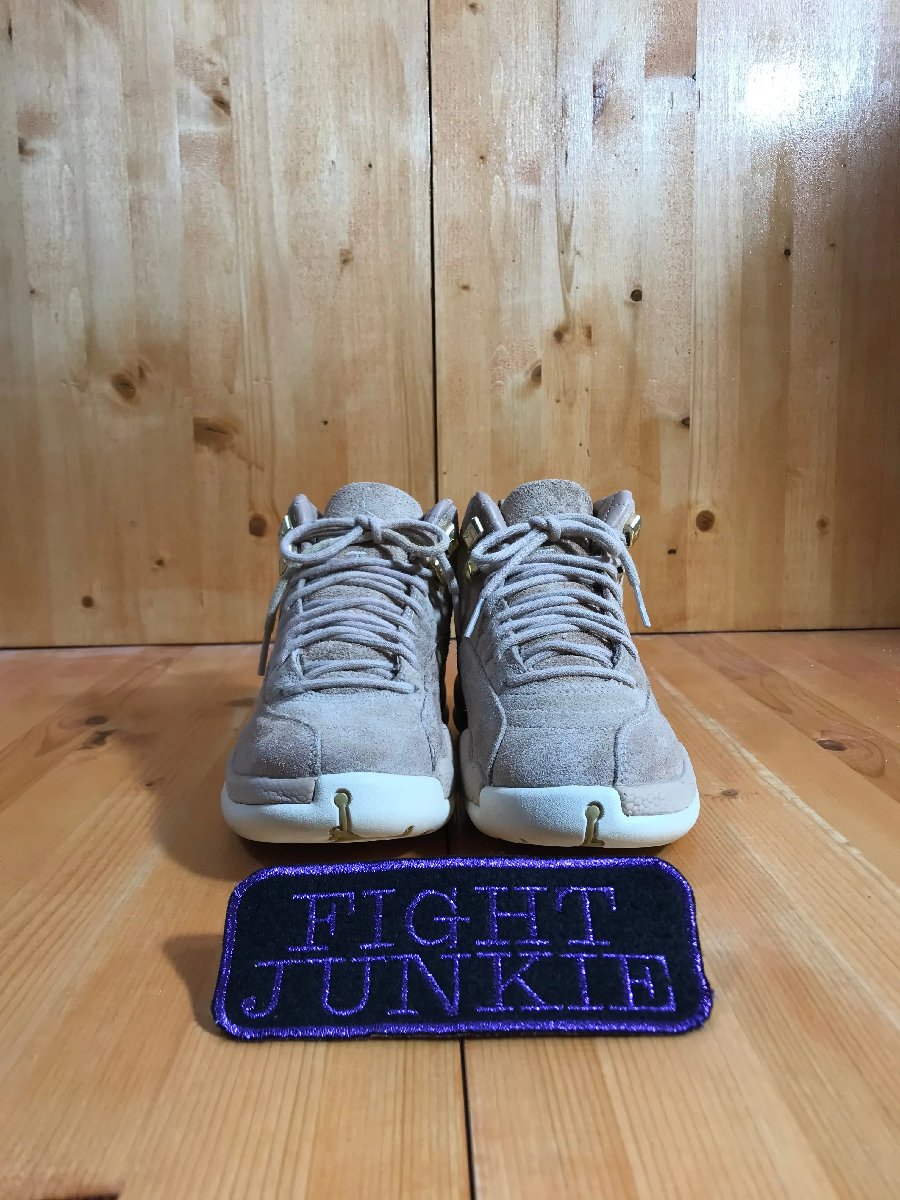 NIKE VACHETTA RETRO JUMPMAN Women's Size 5 Suede High Top Shoes Sneakers Tan Gold A06068-203 Asics Walking Shoes