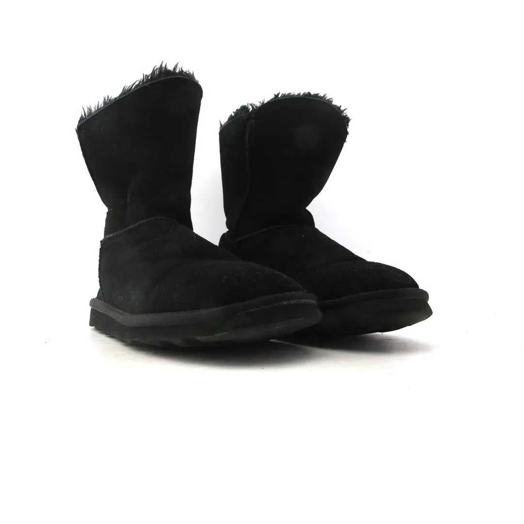 TIME AND TRU . Gladstone Casual Steel Toe Work Shoe