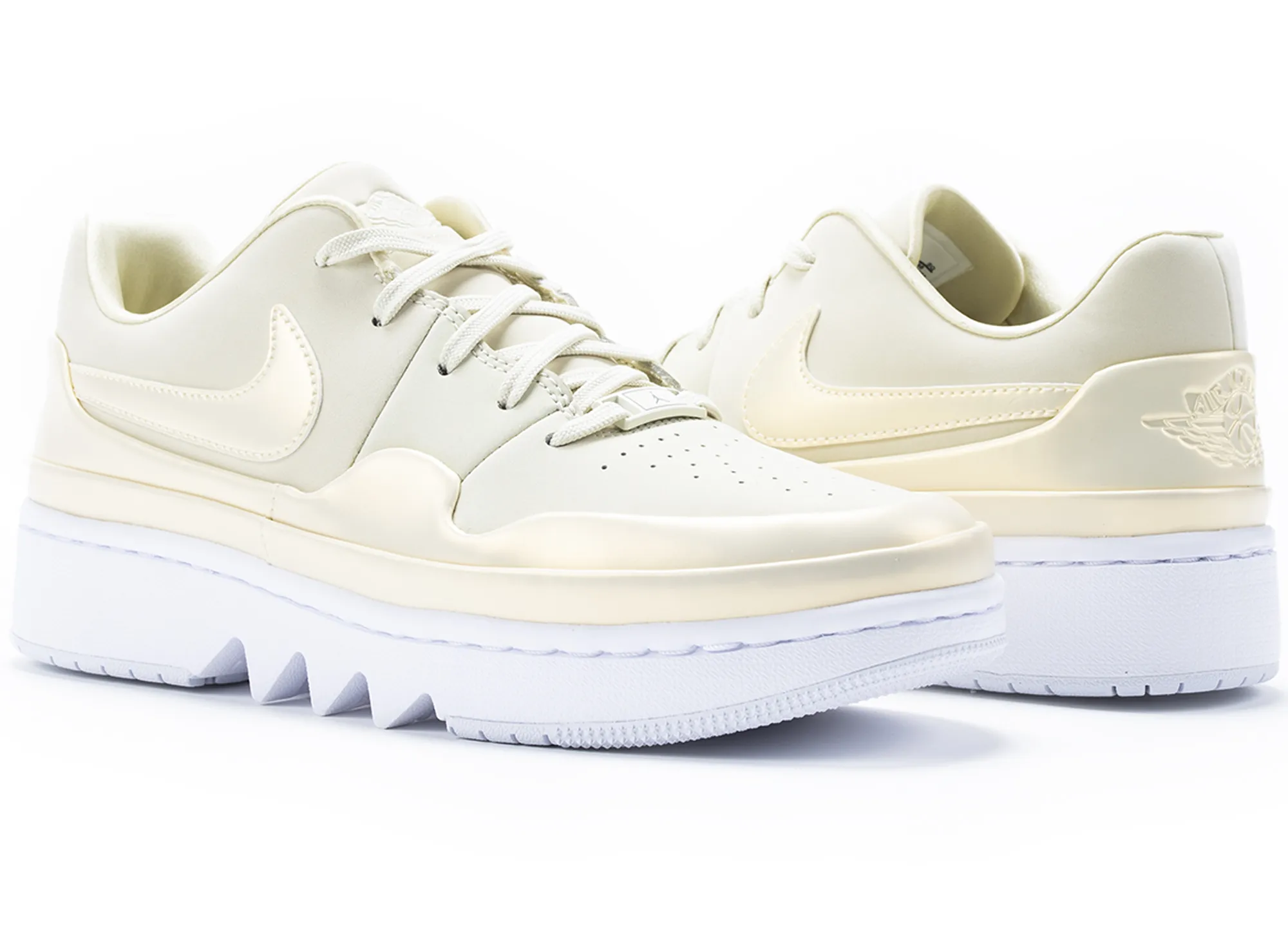 Women's AJ 1 Jester XX Low Laced SE Asics Gel-excite 7 Running Shoe