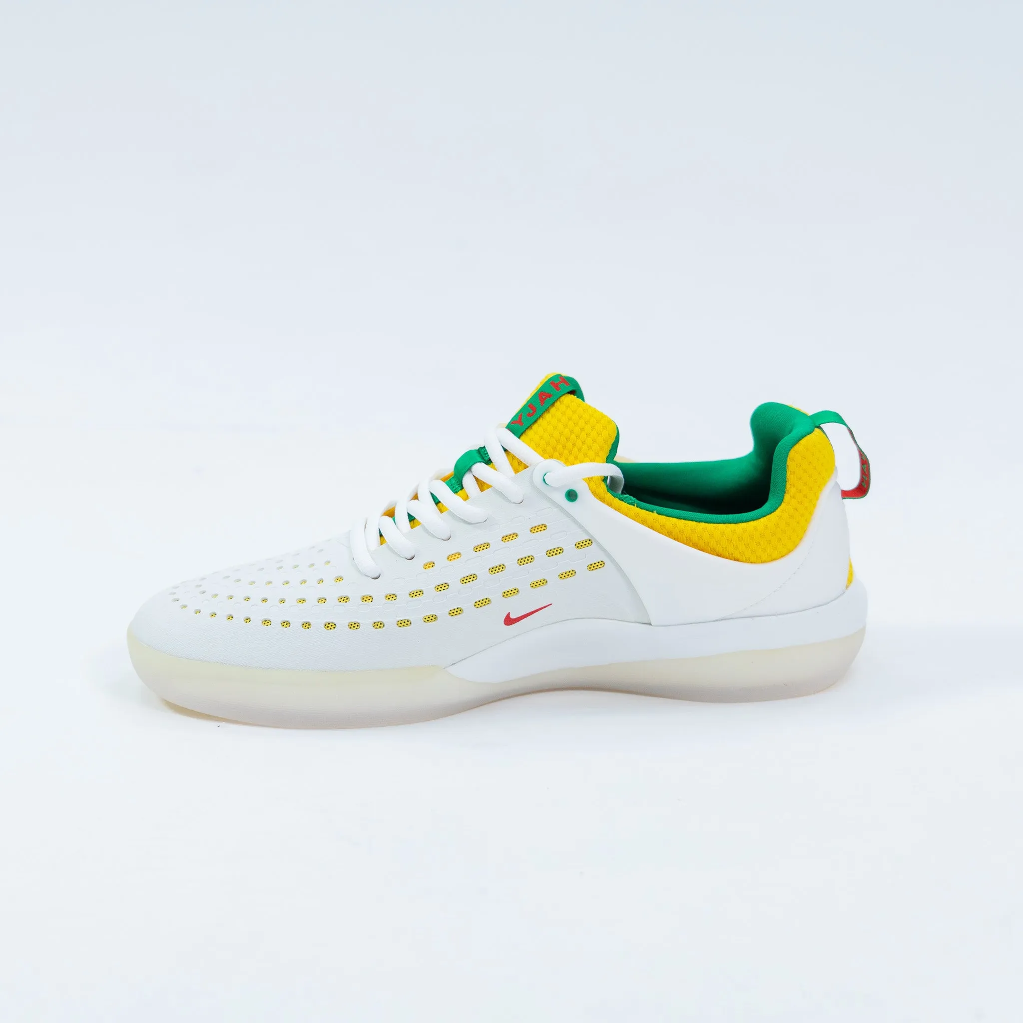 Hideki Matsuyama Asics Golf Shoes Nike SB Nyjah 3 PRM - White/Black-Tour Yellow