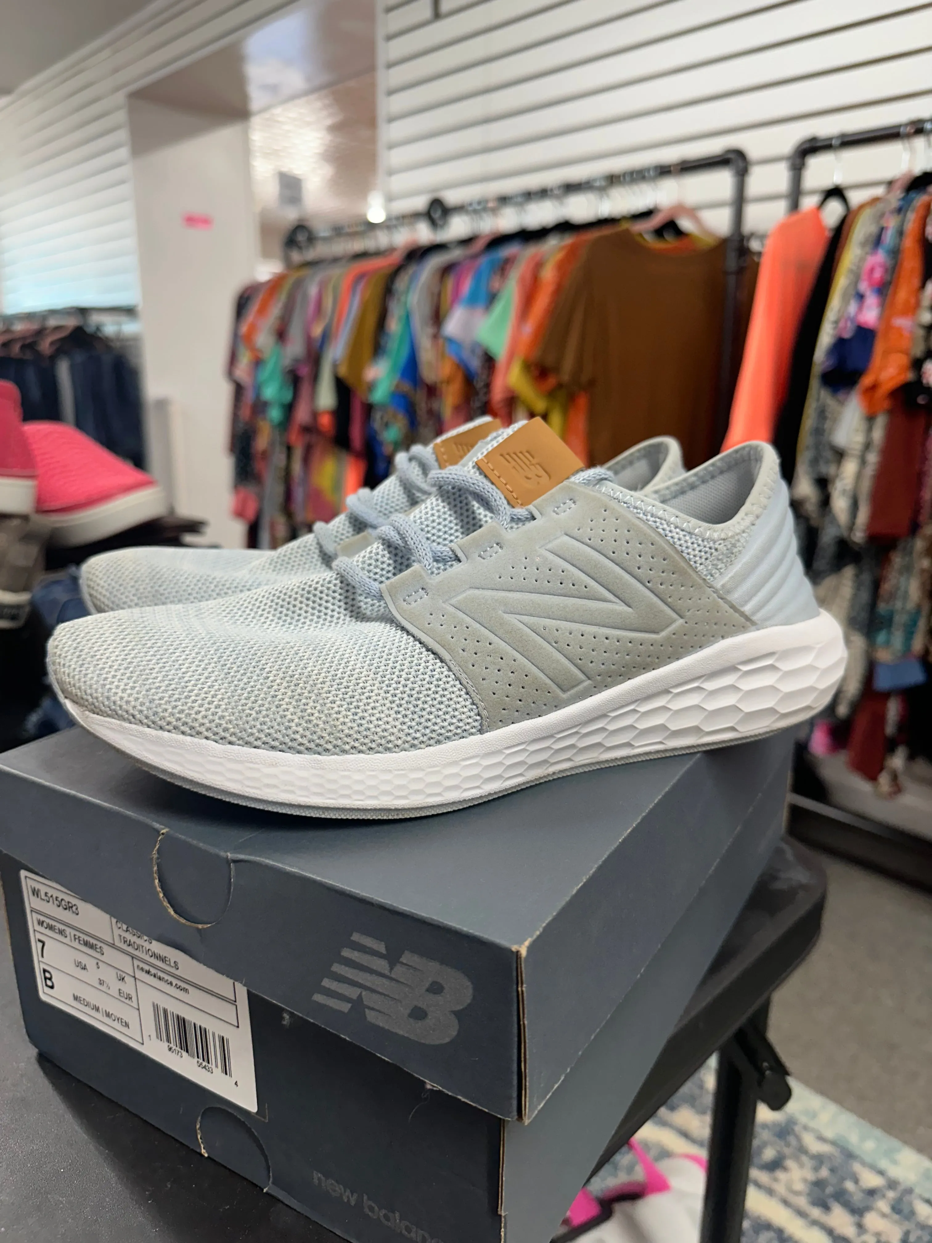 New Balance Fresh Foam X More V5 Sale New Balance Blue Tennis Shoes Size 7. (005)