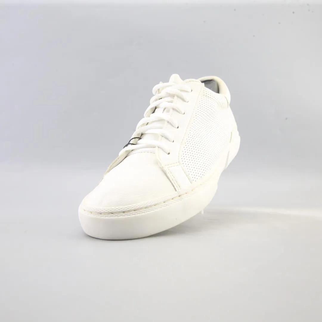 A NEWDAY . Casual Shoes With Skinny Jeans