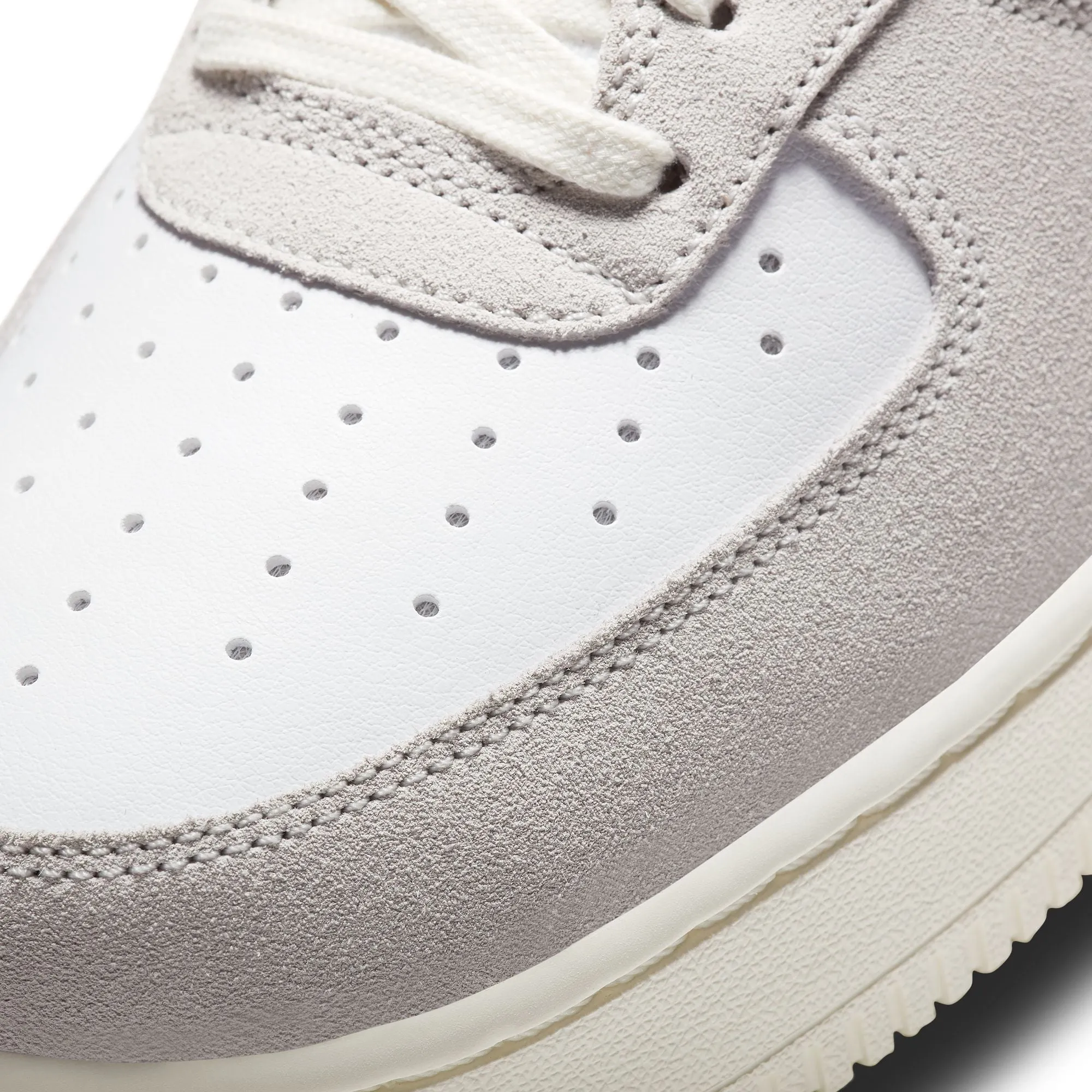 Asics Gel Quantum 360 Shift Running Shoe Nike Air Force 1 LV8