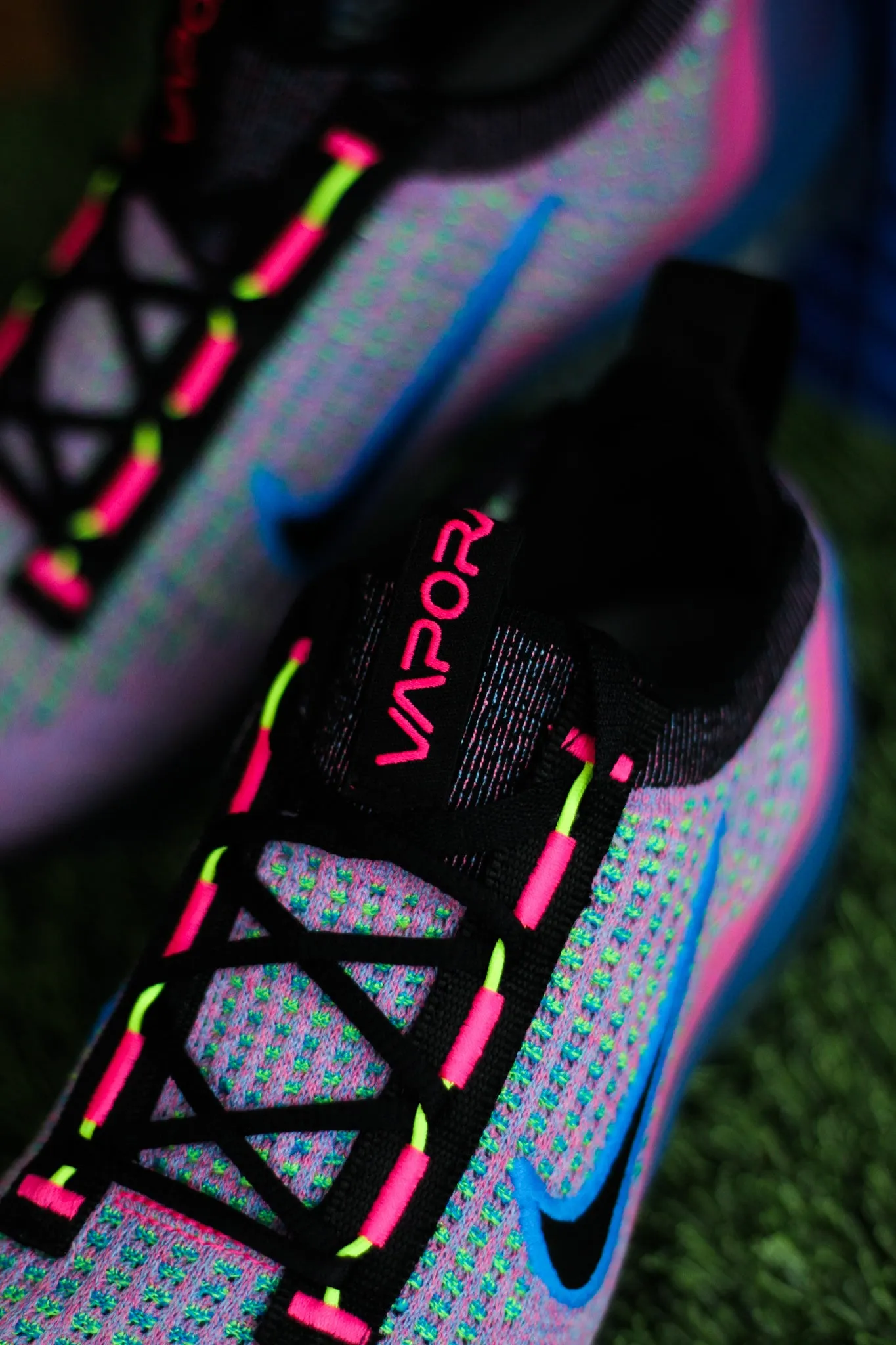 W AIR VAPORMAX 2021 FK NN "PINK BLAST" Shoes Similar To Asics Novablast 3