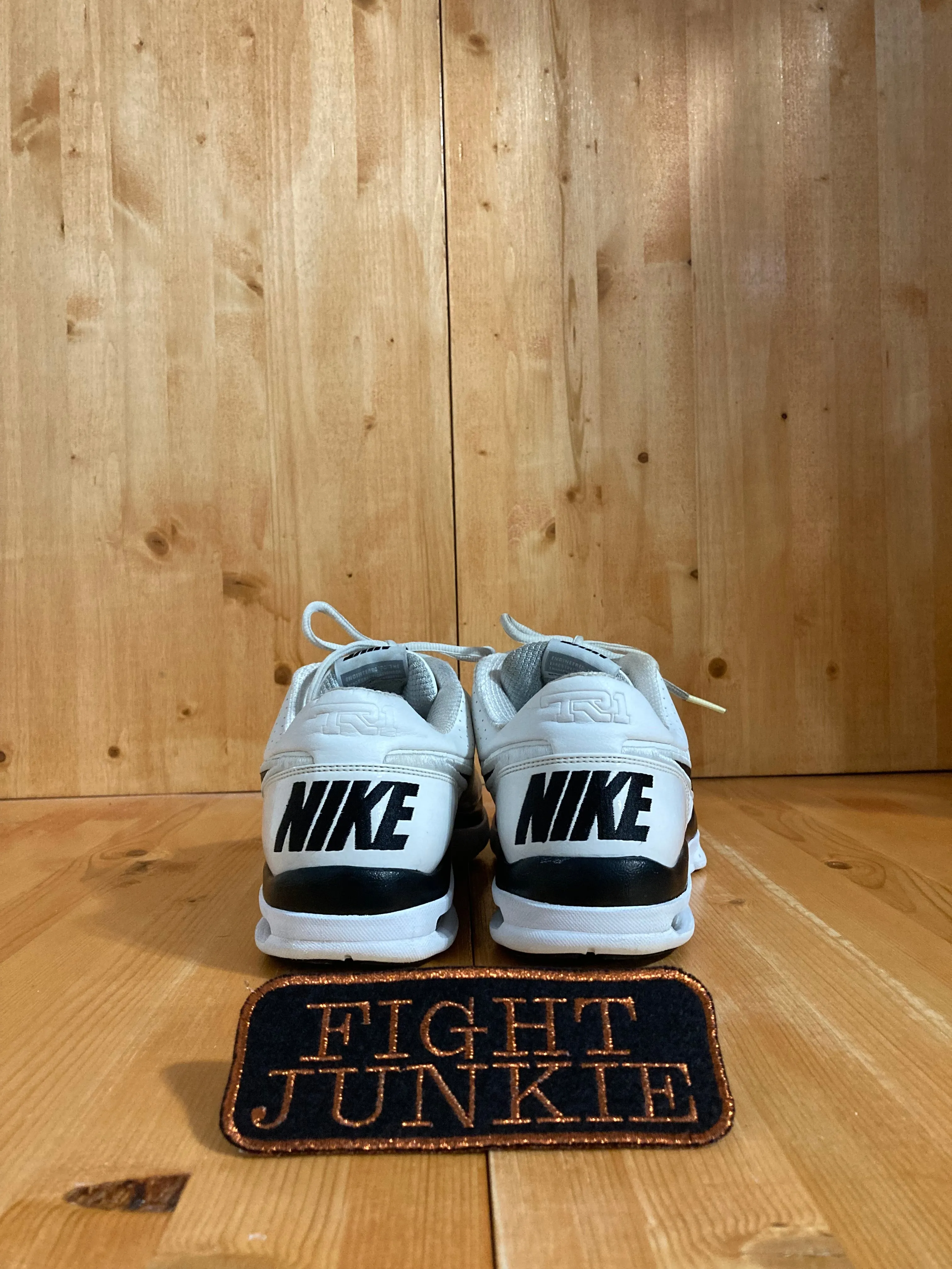 Asics Dynawrap Volleyball Shoes NIKE TRAINER 1 TR1 Mens Size 11 Leather Shoes Sneakers White