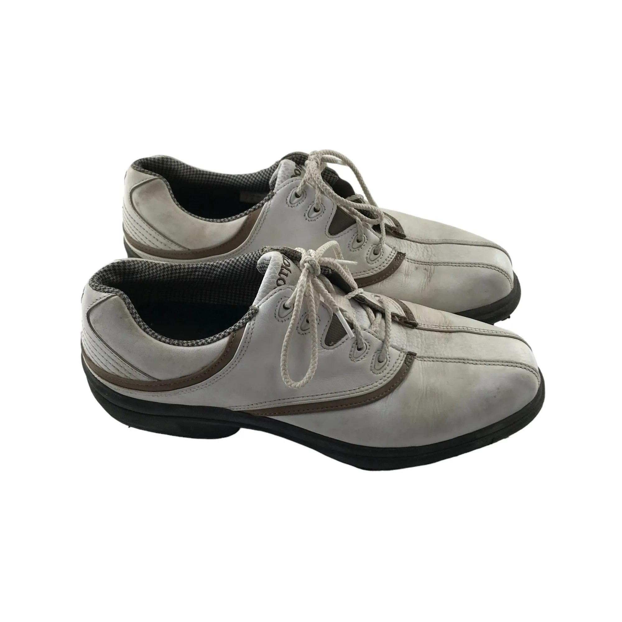 FootJoy Golf Shoes Shoe Size 6 White and Light Brown Adidas Galaxy 7 Running Shoes Review