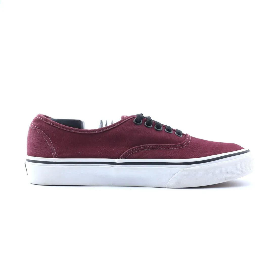 Best Minimalist Casual Shoes VANS AUTHENTIC