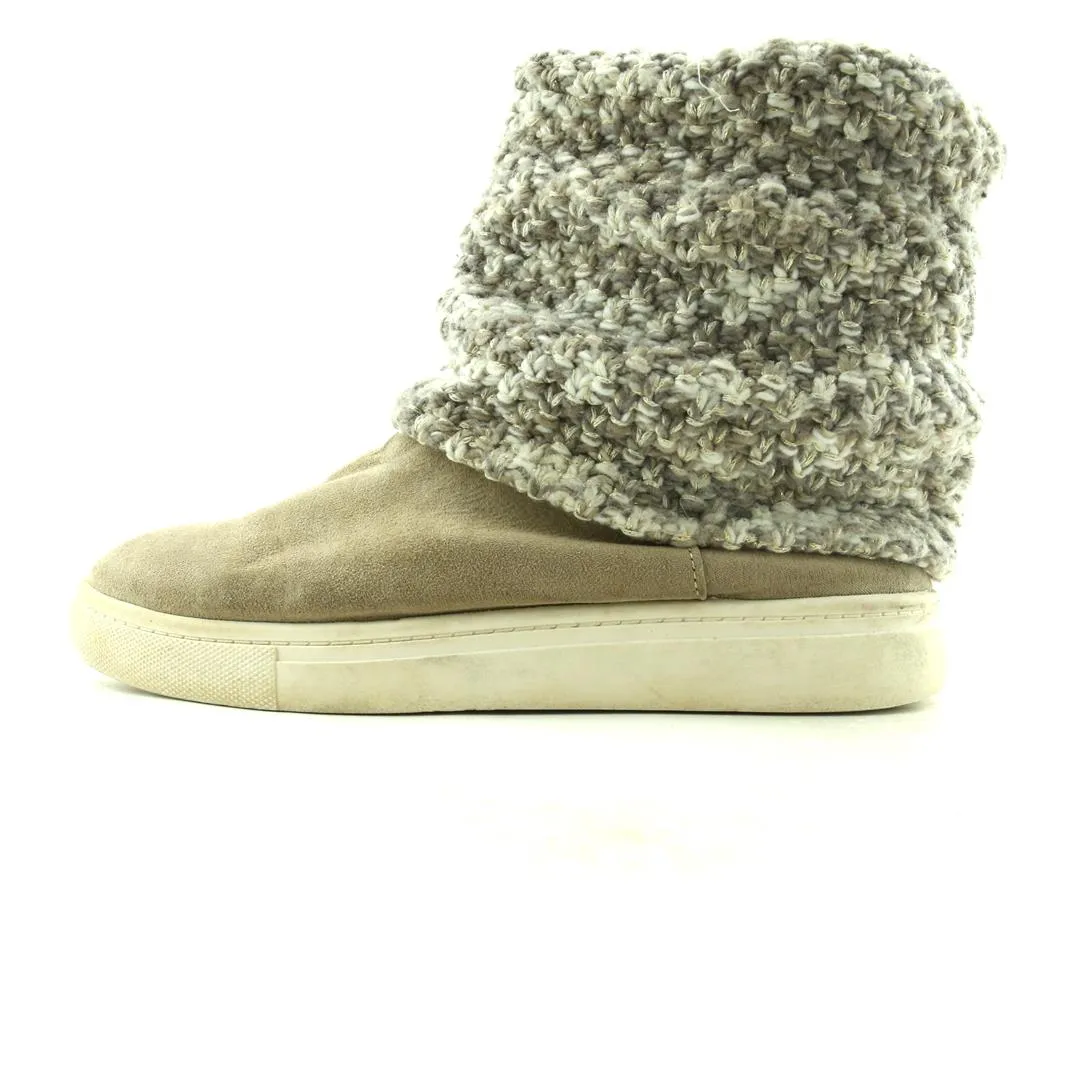 Stylish Casual Shoes OLIVE & EDIE SKYLAR