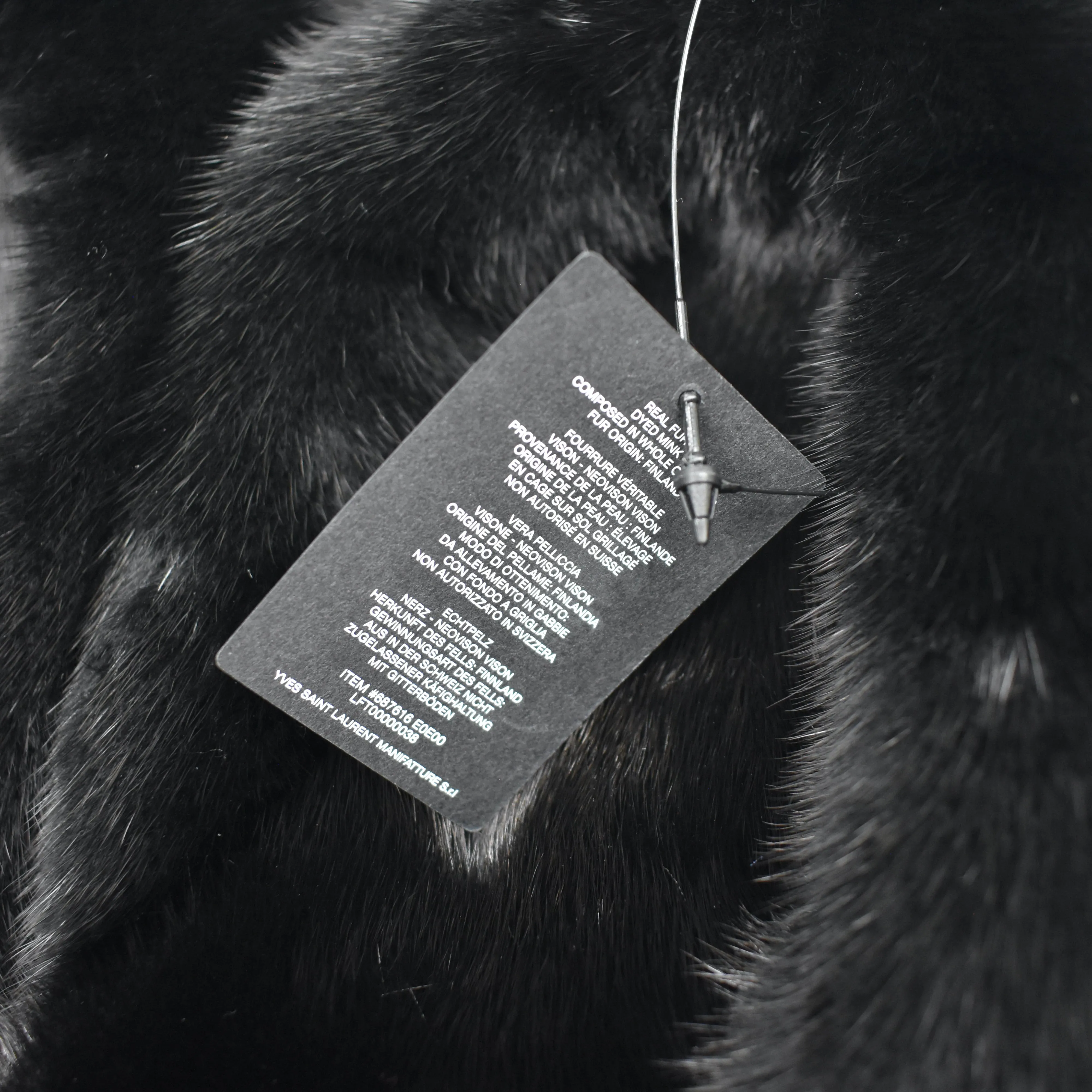 Boots Isotoner Slippers Saint Laurent - Black Genuine Fur Pepe Flip Flops