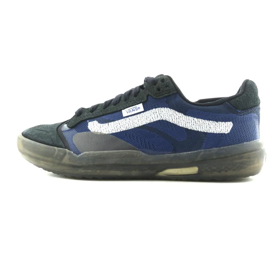 Casual Vs Formal Shoes VANS EVDNT ULTIMATEWAFFLE