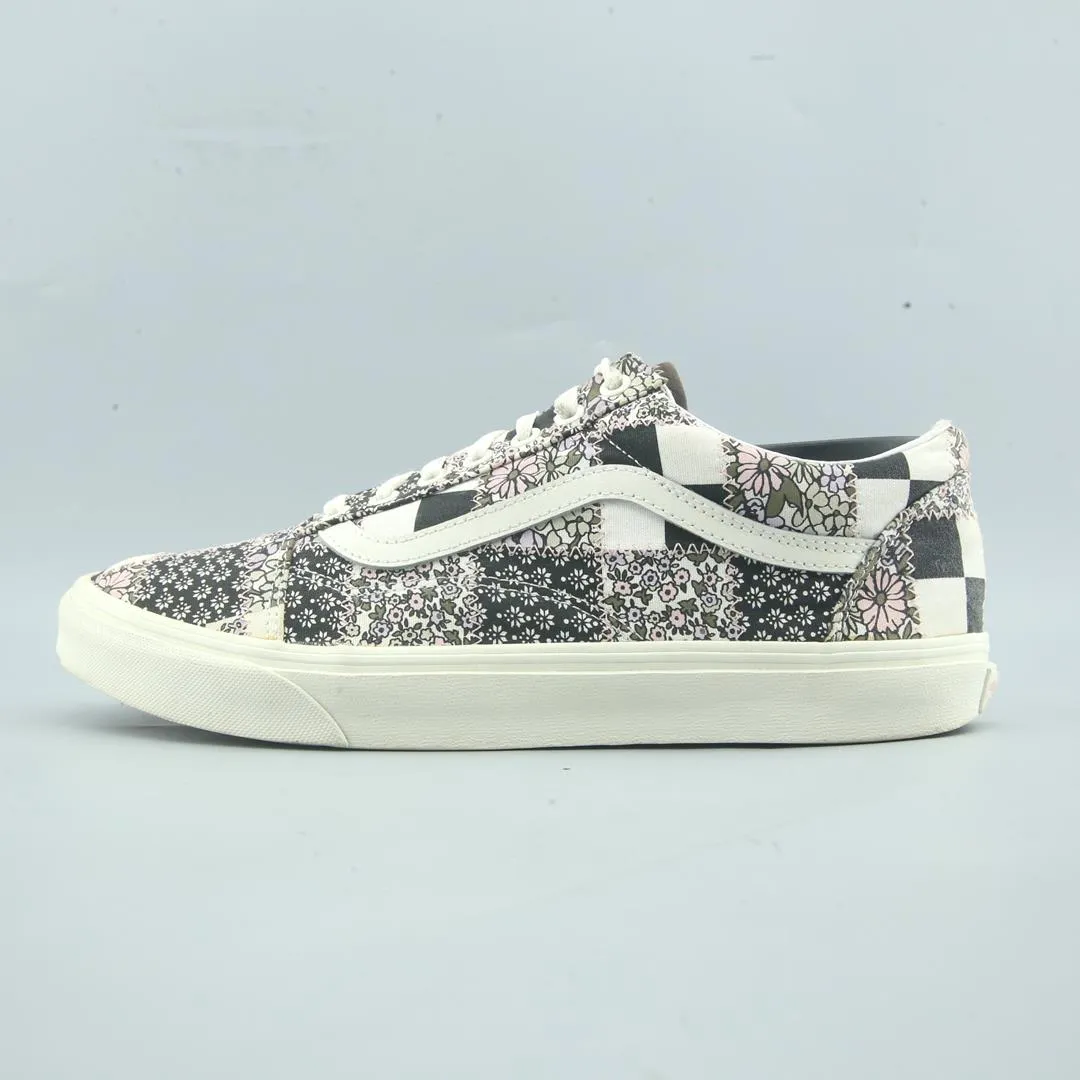 Casual Road Shoes VANS OLD SKOOL