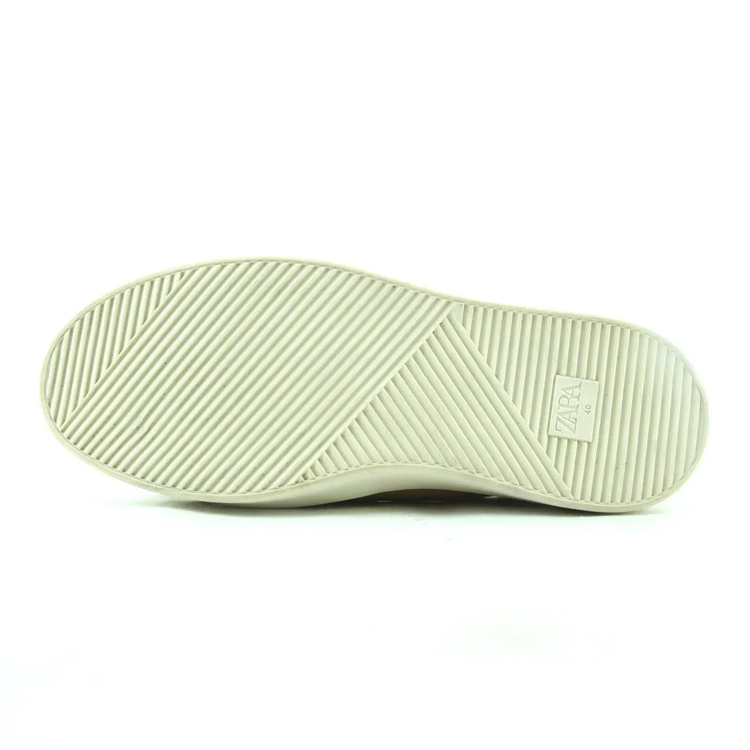 Myntra Casual Shoes ZARA. .